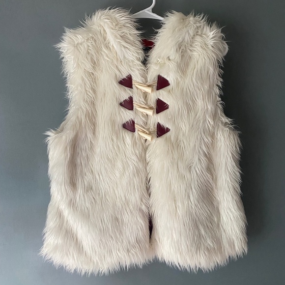 Her Universe Jackets & Blazers - Studio Ghibli Princess Mononoke Faux mohair hooded vest size MED cosplay women's
